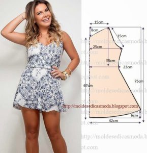 vestido casual curto com alças